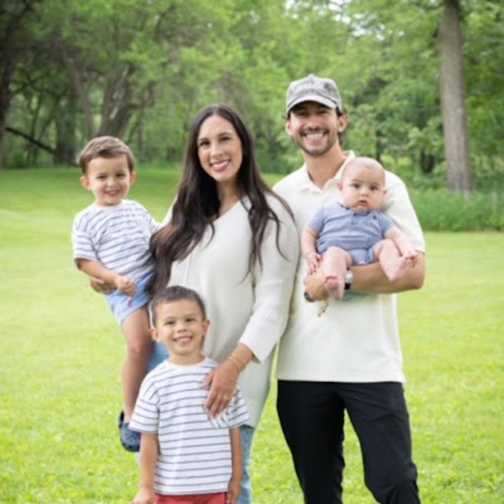 Meet your Posher, Riley